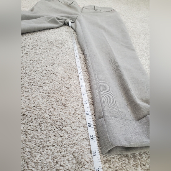 Gap Cropped Tailored Grey Beige Dress Pants - Picture 8 of 8